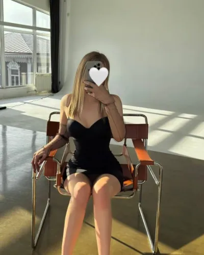 Анкета: Злата, 18